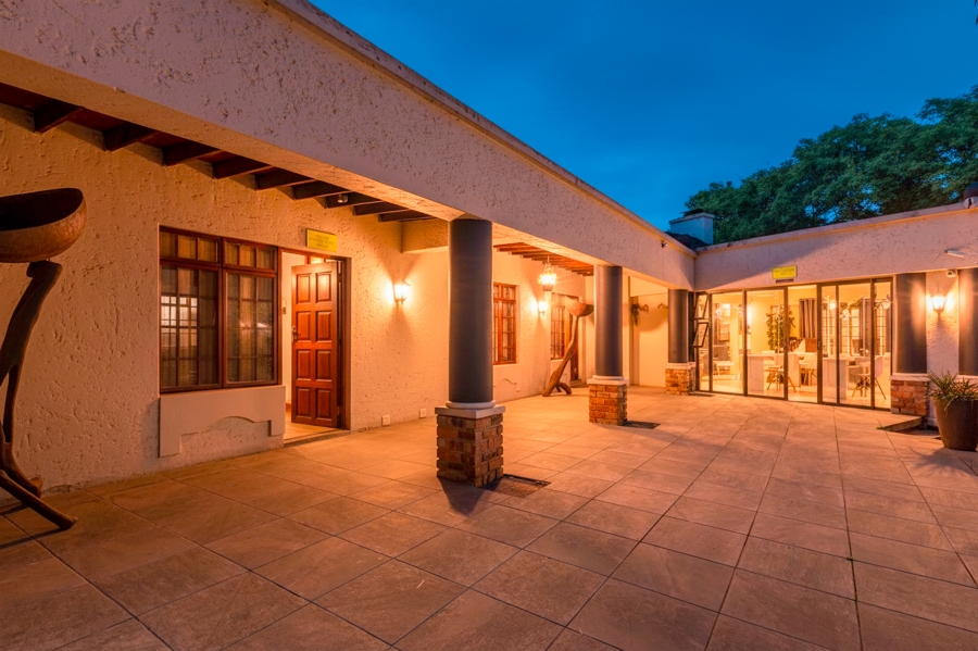 6 Bedroom Property for Sale in Craighall Gauteng