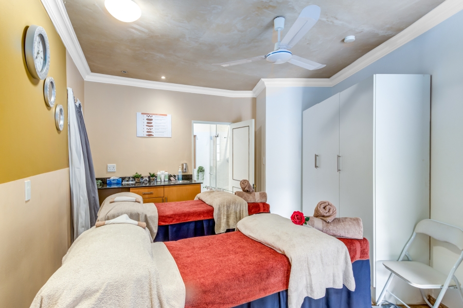 6 Bedroom Property for Sale in Craighall Gauteng