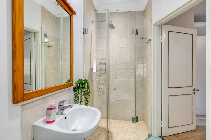 6 Bedroom Property for Sale in Craighall Gauteng