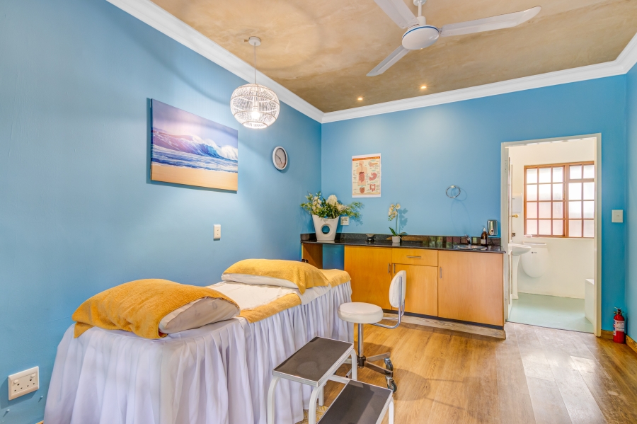 6 Bedroom Property for Sale in Craighall Gauteng