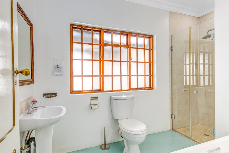 6 Bedroom Property for Sale in Craighall Gauteng