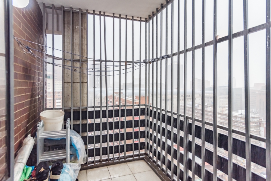 1 Bedroom Property for Sale in Johannesburg Central Gauteng