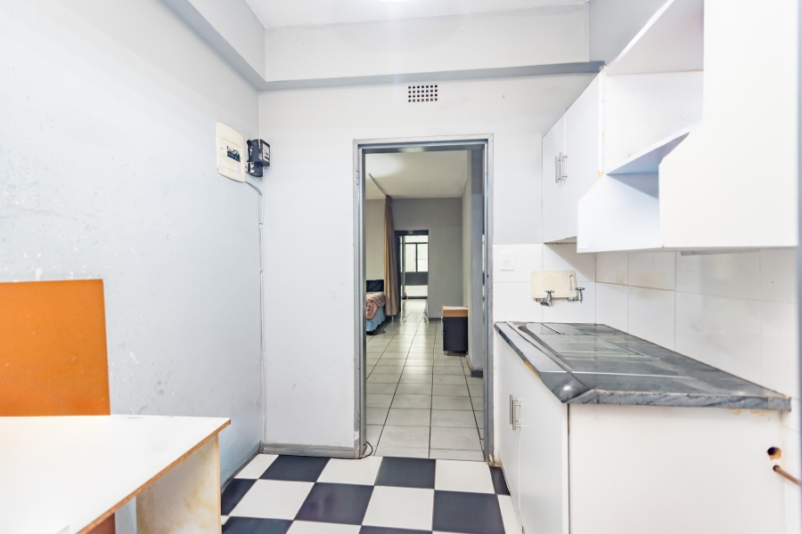 1 Bedroom Property for Sale in Johannesburg Central Gauteng