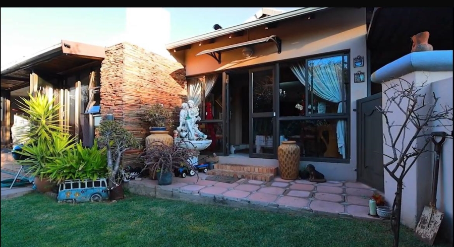 5 Bedroom Property for Sale in Chancliff Ridge Gauteng