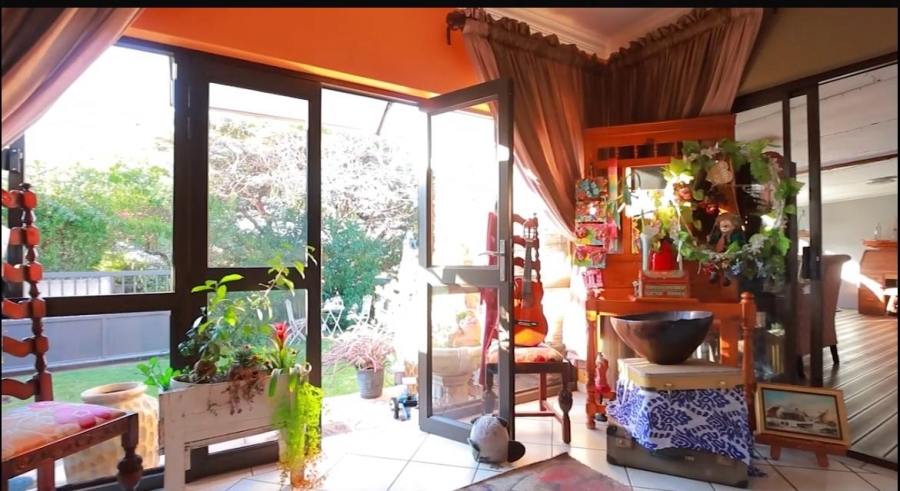 5 Bedroom Property for Sale in Chancliff Ridge Gauteng