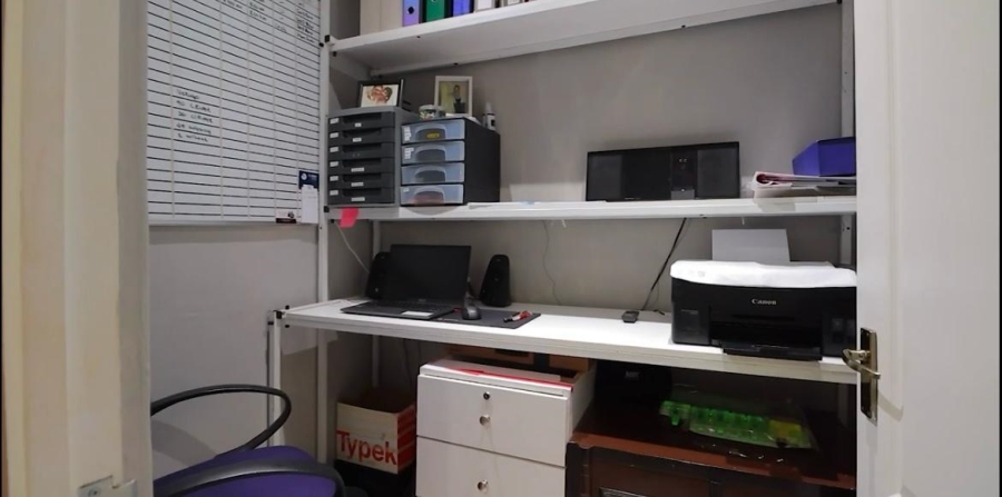 5 Bedroom Property for Sale in Chancliff Ridge Gauteng