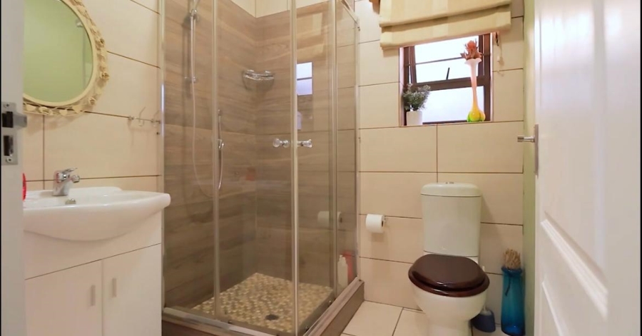 5 Bedroom Property for Sale in Chancliff Ridge Gauteng