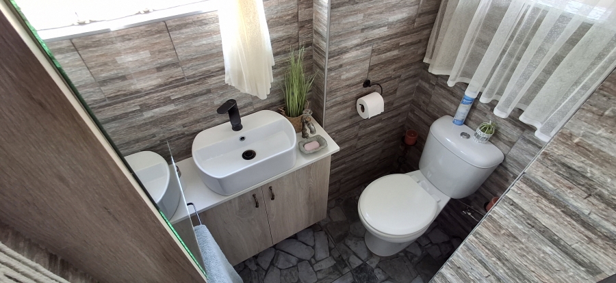 2 Bedroom Property for Sale in Doornpoort Gauteng