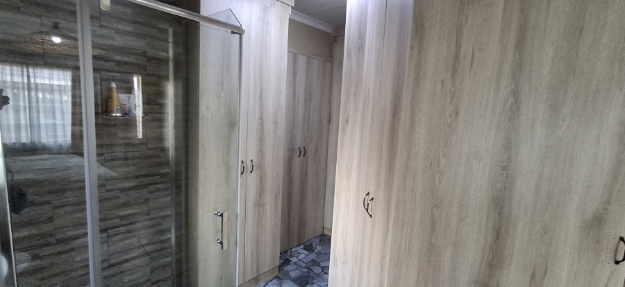 2 Bedroom Property for Sale in Doornpoort Gauteng