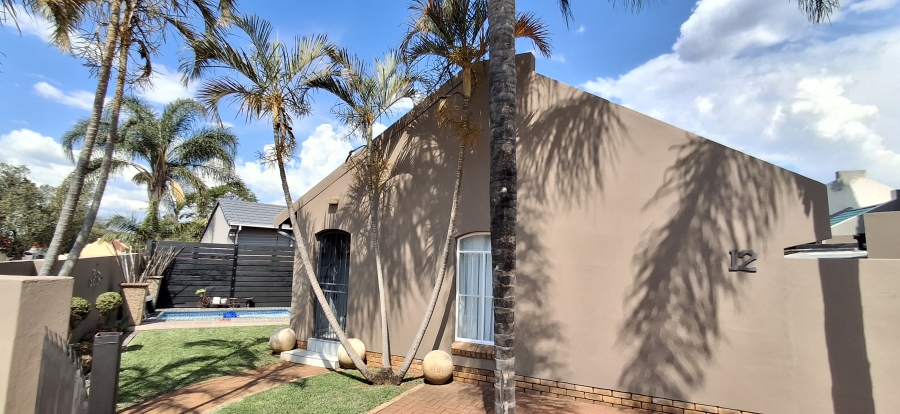 2 Bedroom Property for Sale in Doornpoort Gauteng