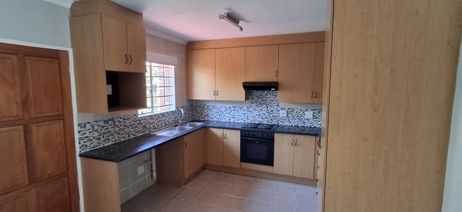 3 Bedroom Property for Sale in Equestria Gauteng