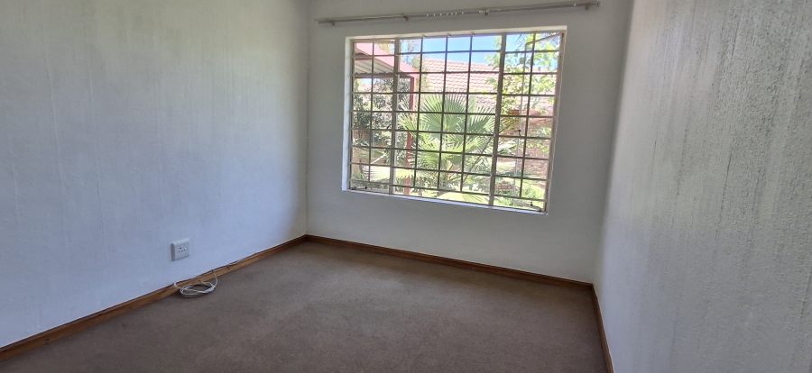 3 Bedroom Property for Sale in Equestria Gauteng