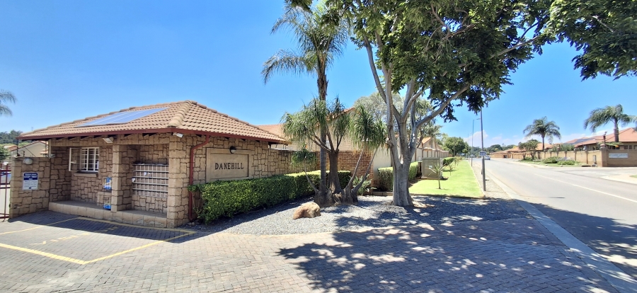 3 Bedroom Property for Sale in Equestria Gauteng