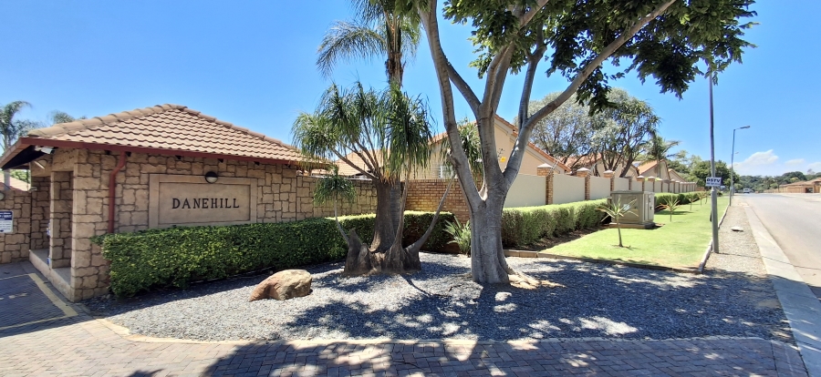 3 Bedroom Property for Sale in Equestria Gauteng