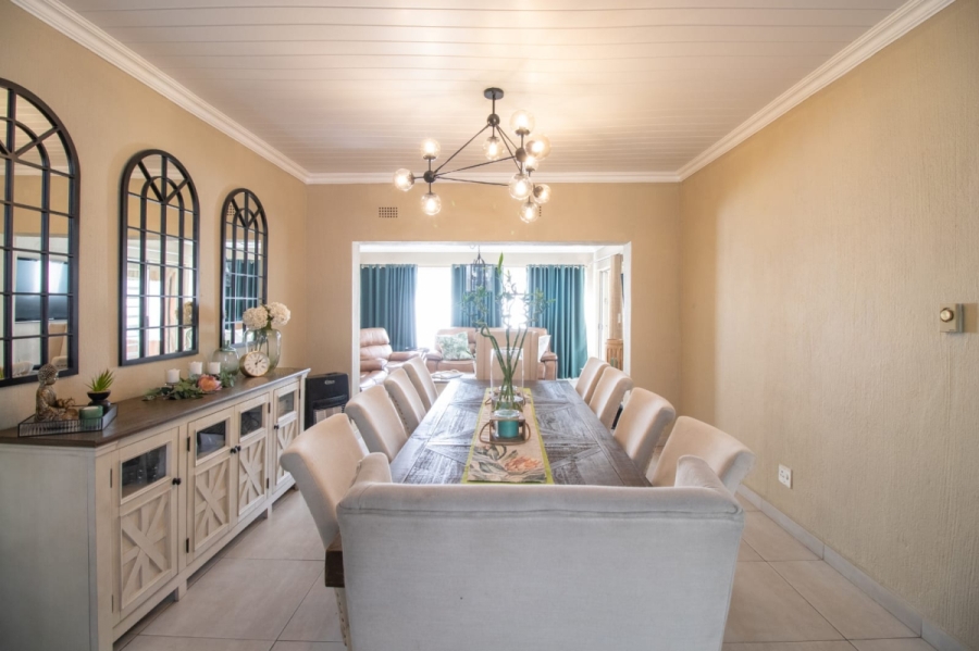 6 Bedroom Property for Sale in Croydon Gauteng