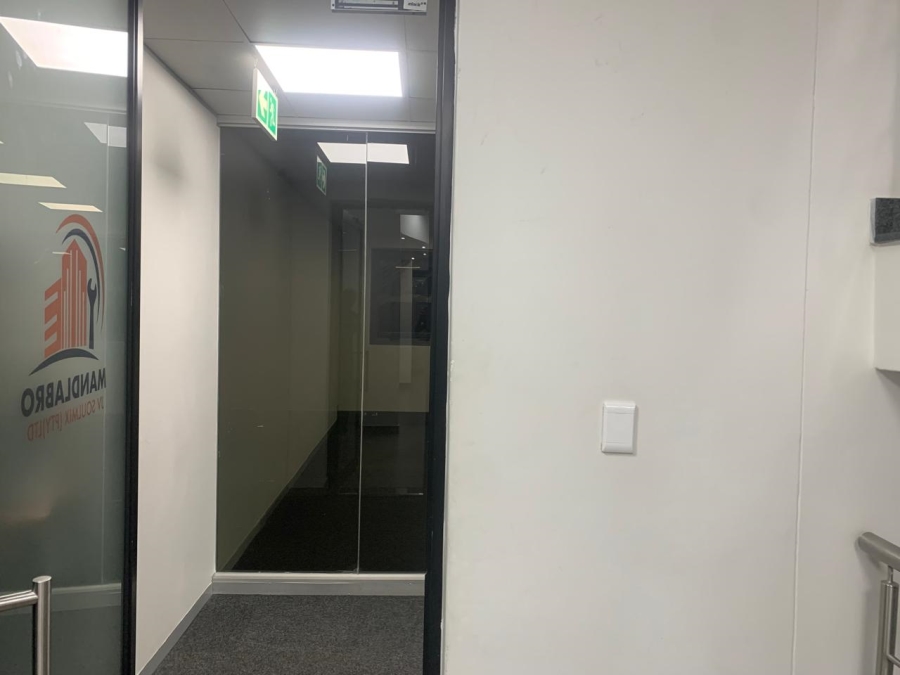 To Let commercial Property for Rent in Midridge Park Gauteng