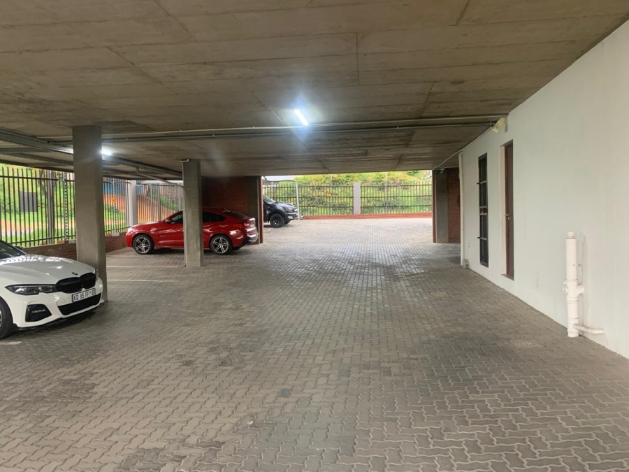 To Let commercial Property for Rent in Midridge Park Gauteng