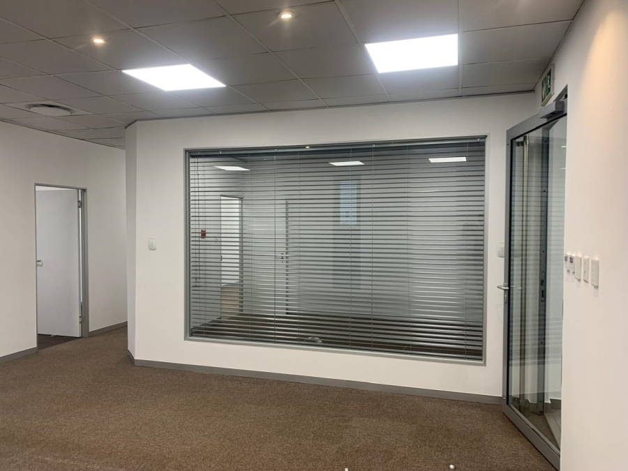 To Let commercial Property for Rent in Midridge Park Gauteng