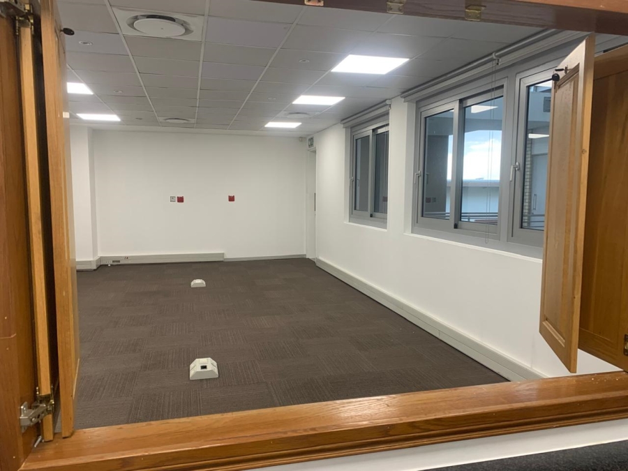 To Let commercial Property for Rent in Midridge Park Gauteng