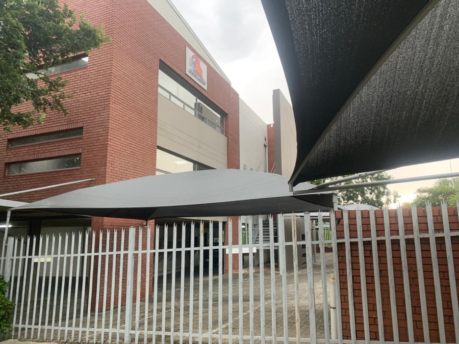 To Let commercial Property for Rent in Midridge Park Gauteng