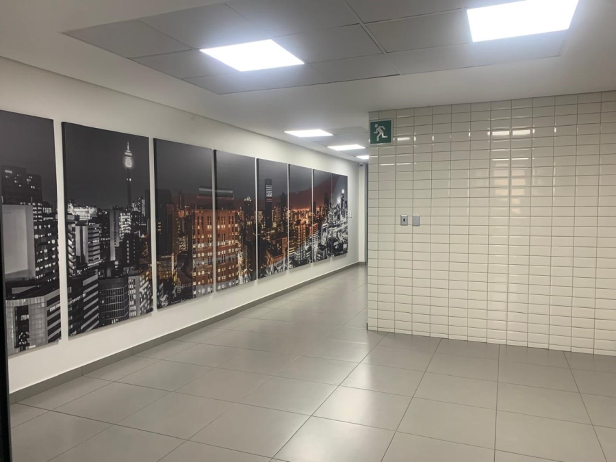 To Let commercial Property for Rent in Midridge Park Gauteng