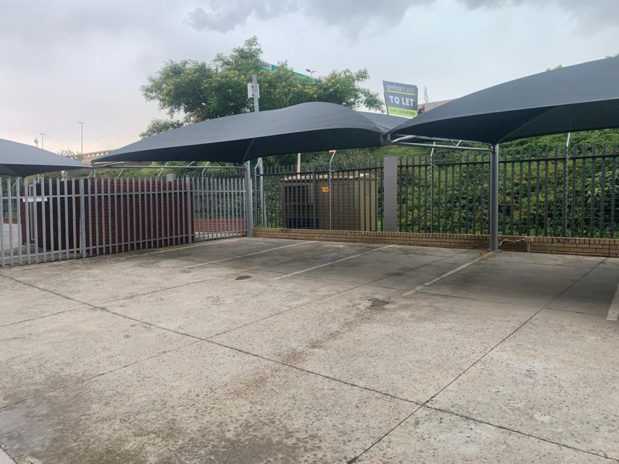 To Let commercial Property for Rent in Midridge Park Gauteng