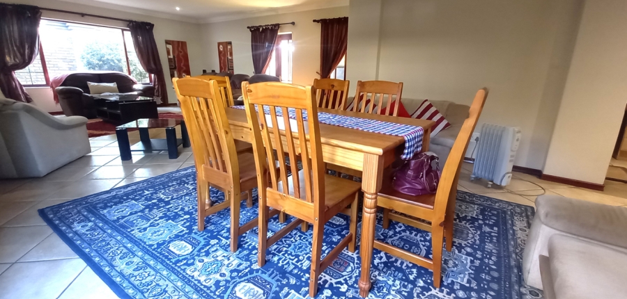 5 Bedroom Property for Sale in Menlo Park Gauteng