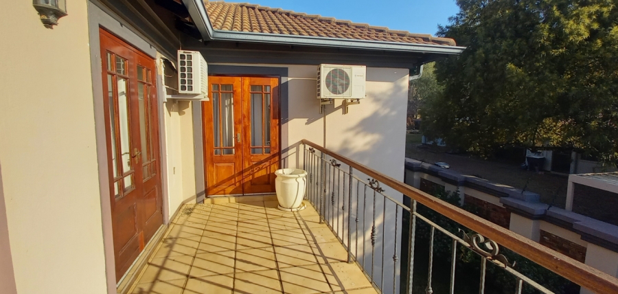 5 Bedroom Property for Sale in Menlo Park Gauteng