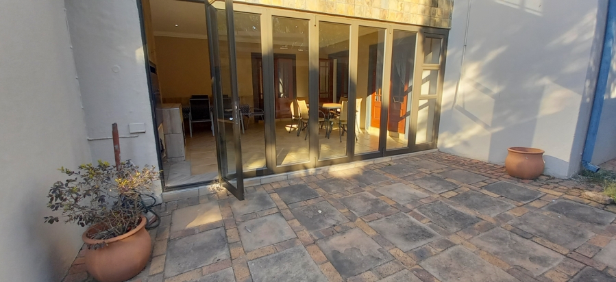 5 Bedroom Property for Sale in Menlo Park Gauteng