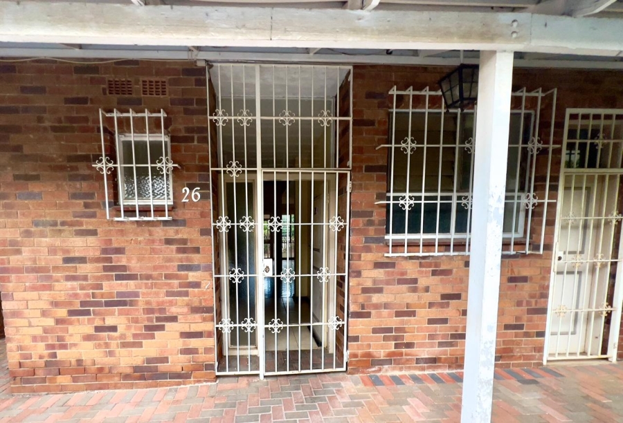 3 Bedroom Property for Sale in Highlands North Gauteng