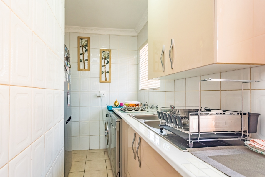 3 Bedroom Property for Sale in Helikonpark Gauteng