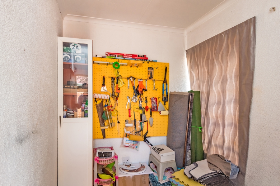 3 Bedroom Property for Sale in Helikonpark Gauteng