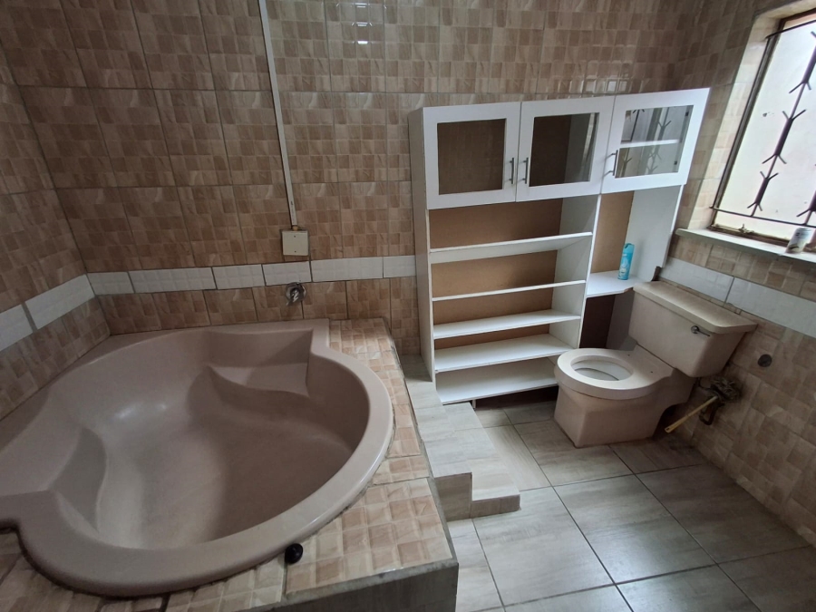 3 Bedroom Property for Sale in Mamelodi East Gauteng