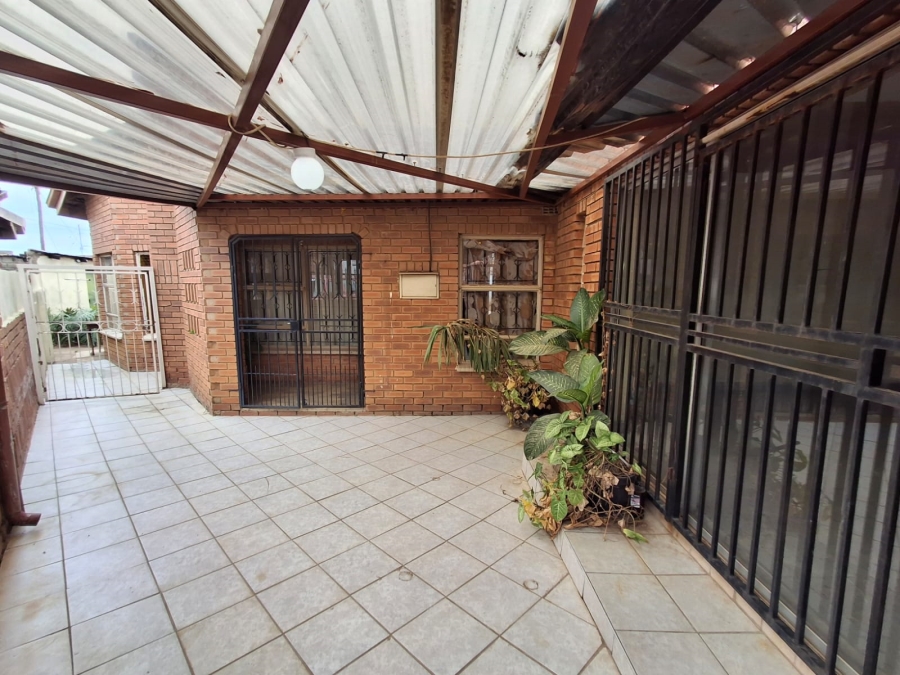 3 Bedroom Property for Sale in Mamelodi East Gauteng