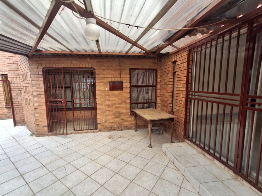 3 Bedroom Property for Sale in Mamelodi East Gauteng