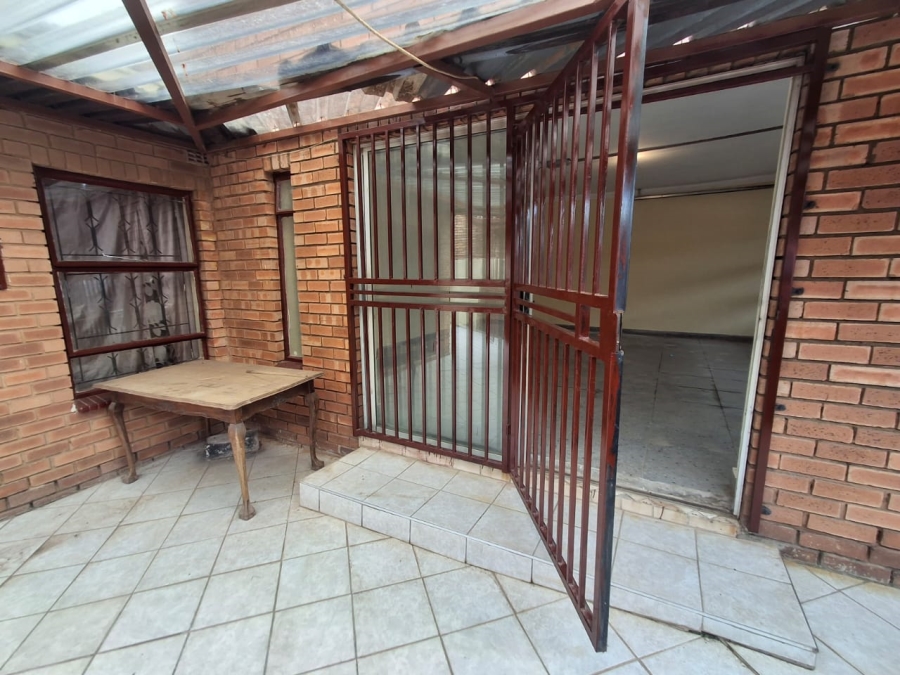 3 Bedroom Property for Sale in Mamelodi East Gauteng