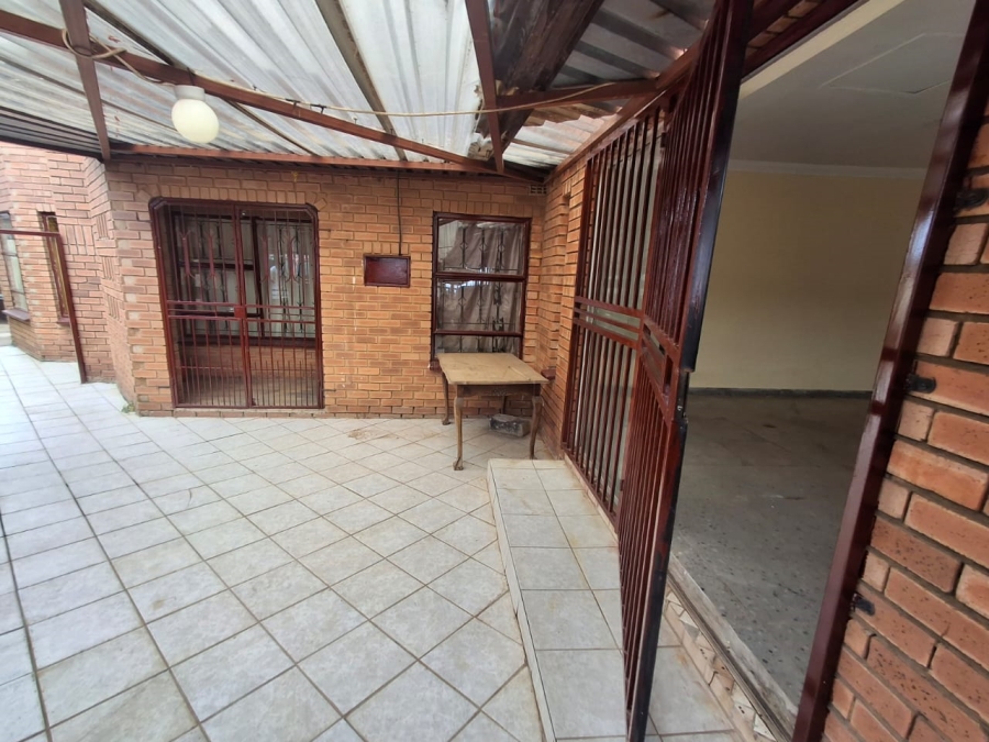 3 Bedroom Property for Sale in Mamelodi East Gauteng