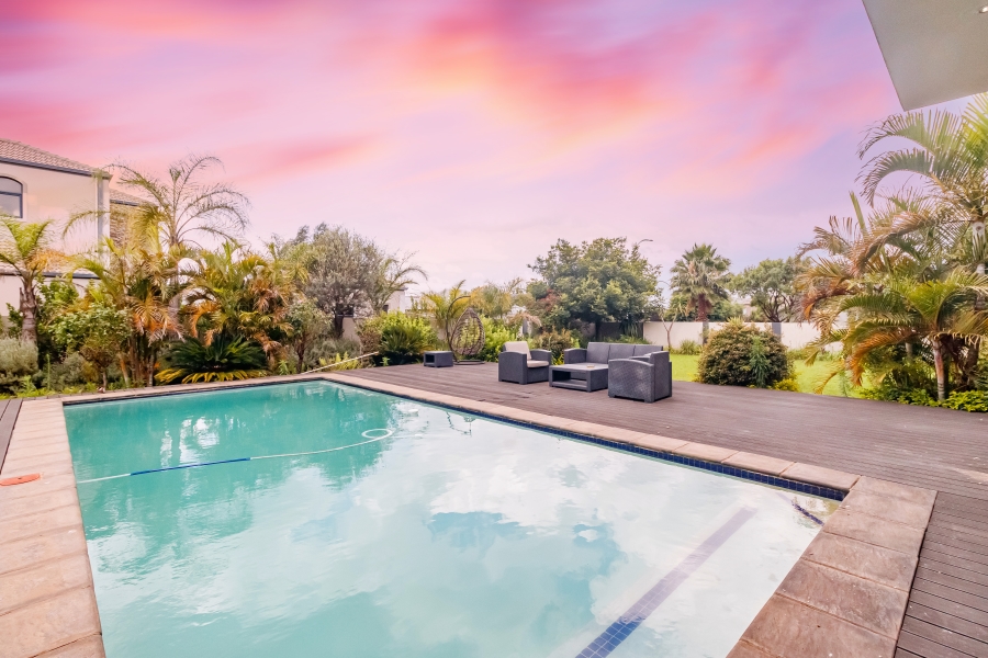 7 Bedroom Property for Sale in Midstream Hill Gauteng