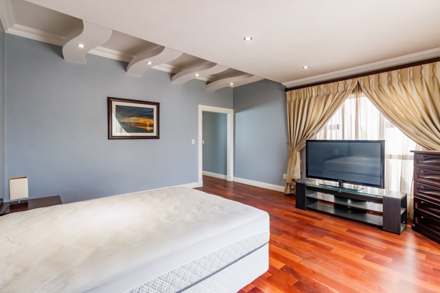 7 Bedroom Property for Sale in Midstream Hill Gauteng