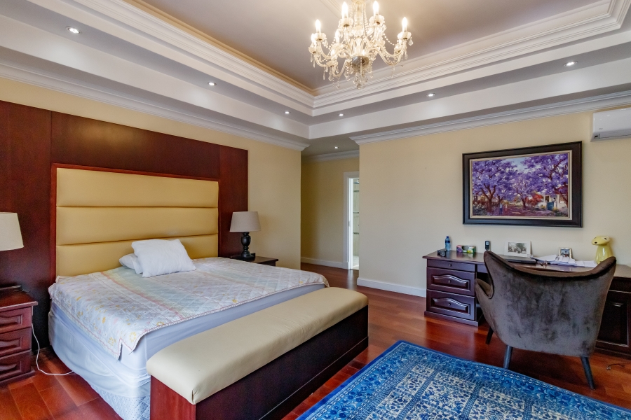 7 Bedroom Property for Sale in Midstream Hill Gauteng