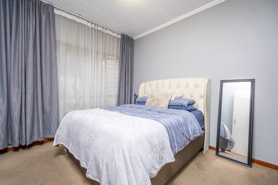 1 Bedroom Property for Sale in Lonehill Gauteng