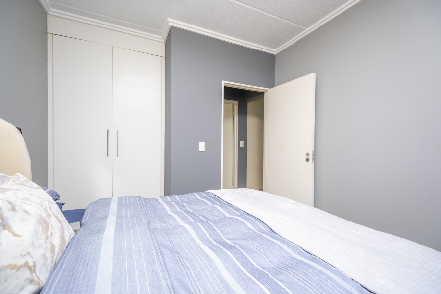 1 Bedroom Property for Sale in Lonehill Gauteng