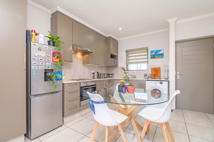 2 Bedroom Property for Sale in Lonehill Gauteng