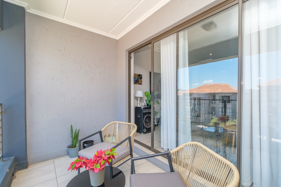 2 Bedroom Property for Sale in Lonehill Gauteng