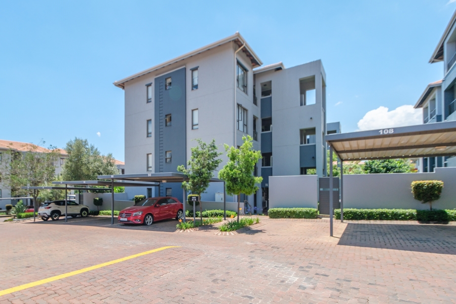 2 Bedroom Property for Sale in Lonehill Gauteng