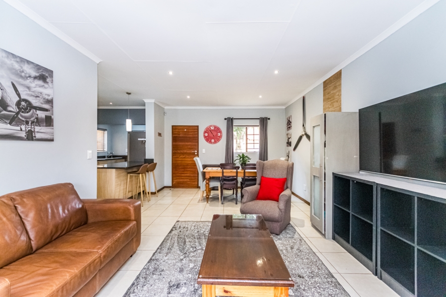 2 Bedroom Property for Sale in Mooikloof Ridge Gauteng