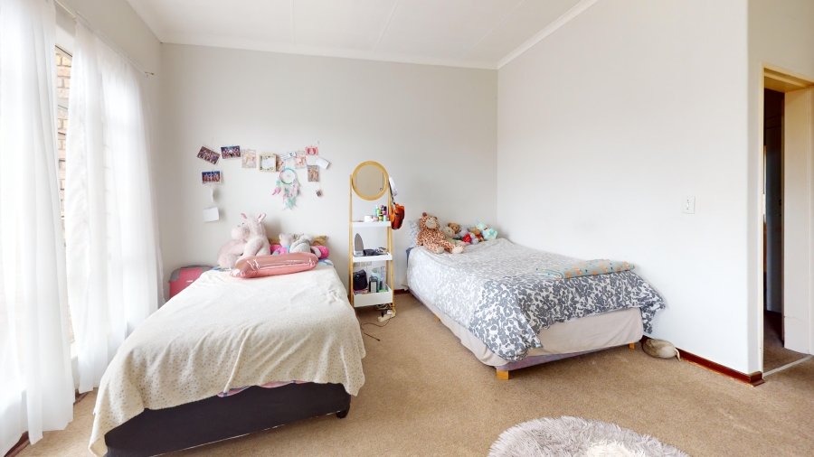 2 Bedroom Property for Sale in Freeway Park Gauteng