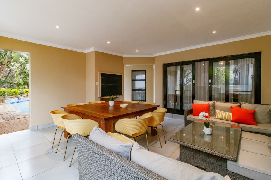 5 Bedroom Property for Sale in Carlswald Estate Gauteng