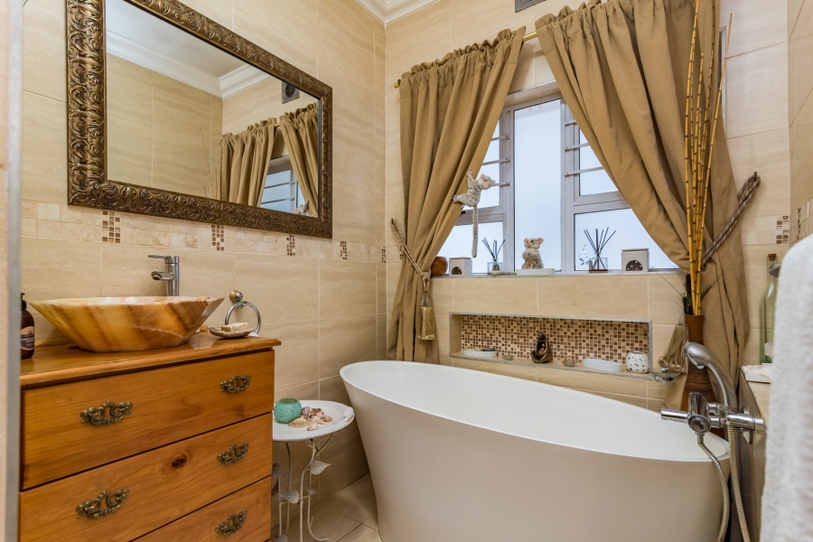 3 Bedroom Property for Sale in Clubview Gauteng