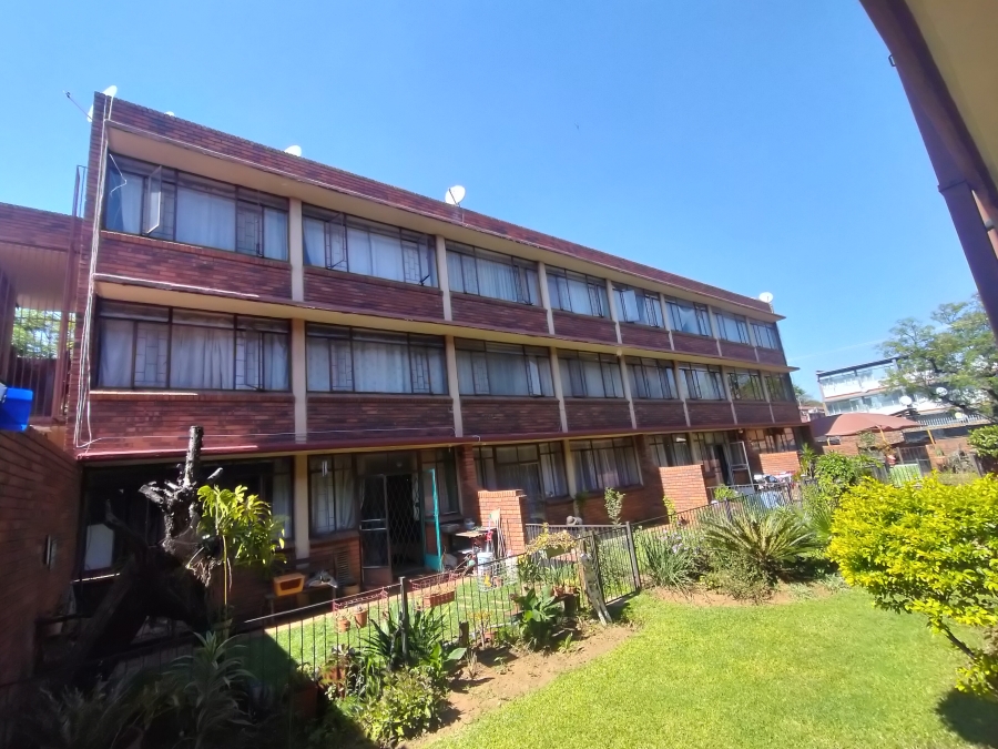 2 Bedroom Property for Sale in Pretoria North Gauteng